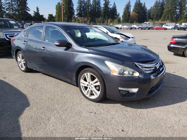 2013 Nissan Altima 3.5 Sl მანქანა იყიდება აუქციონზე, vin: 1N4BL3AP9DN484620, აუქციონის ნომერი: 46296707