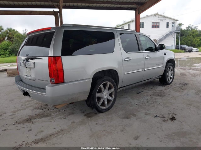 Продаж на аукціоні авто 2011 Cadillac Escalade Esv Premium, vin: 1GYS3JEFXBR221861, номер лоту: 46296720