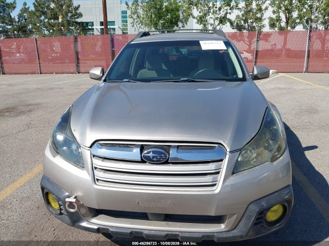 Subaru Outback 2.5i Premium 2014 4S4BRCDC5E3253482 Image 12
