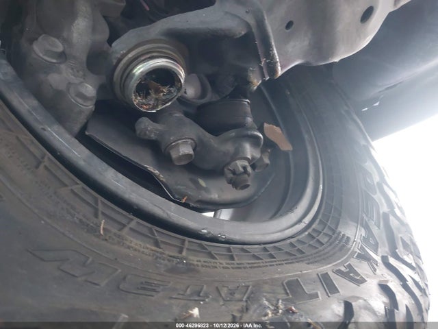 3TMAZ5CN0LM138413 Toyota Tacoma Sr5 V6