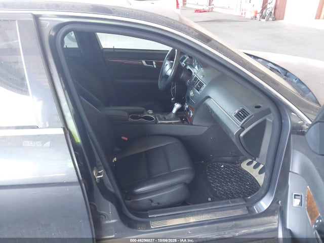 46296827 :رقم المزاد ، WDDGF54X79R084091 vin ، 2009 Mercedes-benz C 300 Luxury/sport مزاد بيع