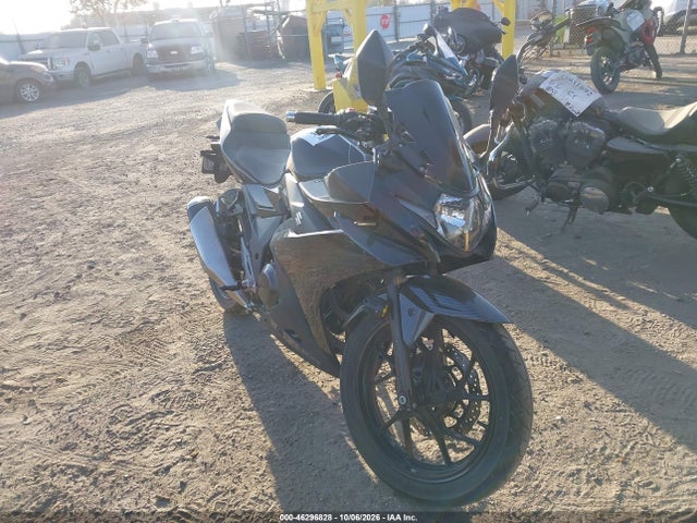 2018 LC6DN11A8J1101956 главное изображение