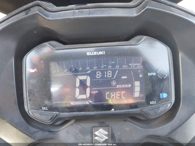 Suzuki GSX250R 2018 LC6DN11A8J1101956 Image 7