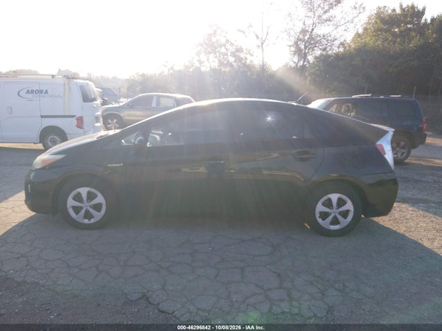2013 Toyota Prius Three მანქანა იყიდება აუქციონზე, vin: JTDKN3DU9D5589034, აუქციონის ნომერი: 46296842