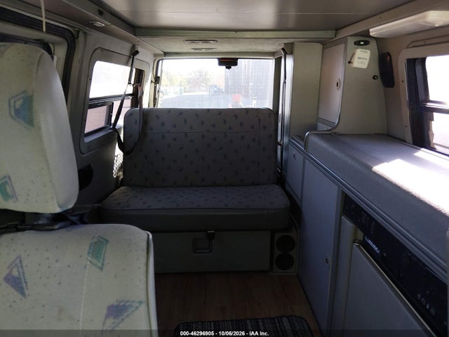 Продажа на аукционе авто 1997 Volkswagen Eurovan, vin: WV2EH8702VH076588, номер лота: 46296905