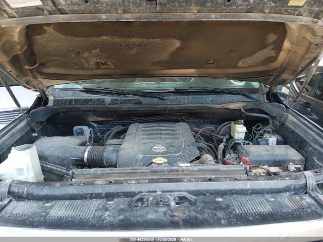 Продажа на аукционе авто 2016 Toyota Tundra Sr5 5.7l V8, vin: 5TFDY5F13GX538541, номер лота: 46296949