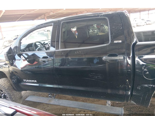 Продажа на аукционе авто 2016 Toyota Tundra Sr5 5.7l V8, vin: 5TFDY5F13GX538541, номер лота: 46296949