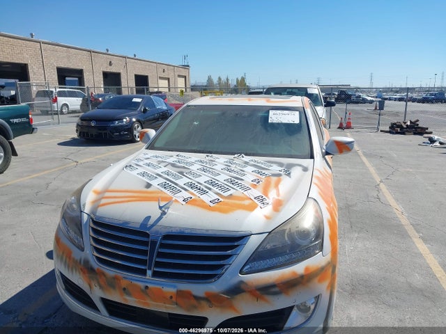 2015 Hyundai Equus Signature მანქანა იყიდება აუქციონზე, vin: KMHGH4JH0FU098561, აუქციონის ნომერი: 46296975