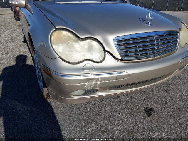 2001 Mercedes-benz C 240 მანქანა იყიდება აუქციონზე, vin: WDBRF61J61F093085, აუქციონის ნომერი: 46297081