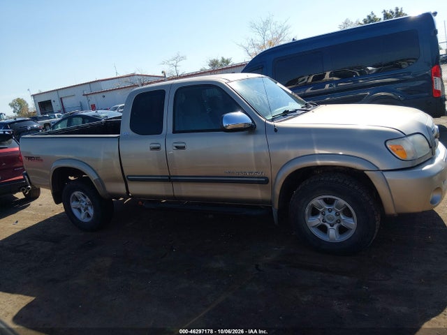 2005 Toyota Tundra Sr5 V8 მანქანა იყიდება აუქციონზე, vin: 5TBBT44195S471409, აუქციონის ნომერი: 46297178