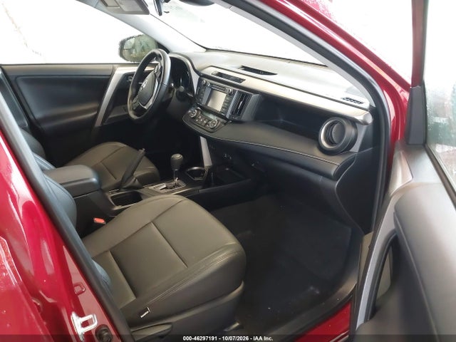 JTMRJREV8JD199273 Toyota Rav4 Hybrid Xle