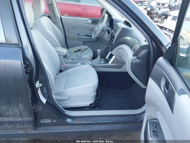 46297234 :رقم المزاد ، JF2SHABC0BG715774 vin ، 2011 Subaru Forester 2.5x مزاد بيع