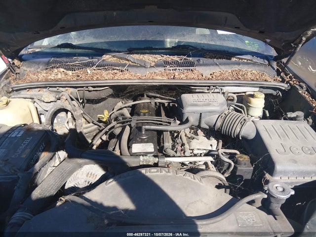 2004 Jeep Grand Cherokee Laredo მანქანა იყიდება აუქციონზე, vin: 1J4GW48S14C245592, აუქციონის ნომერი: 46297321