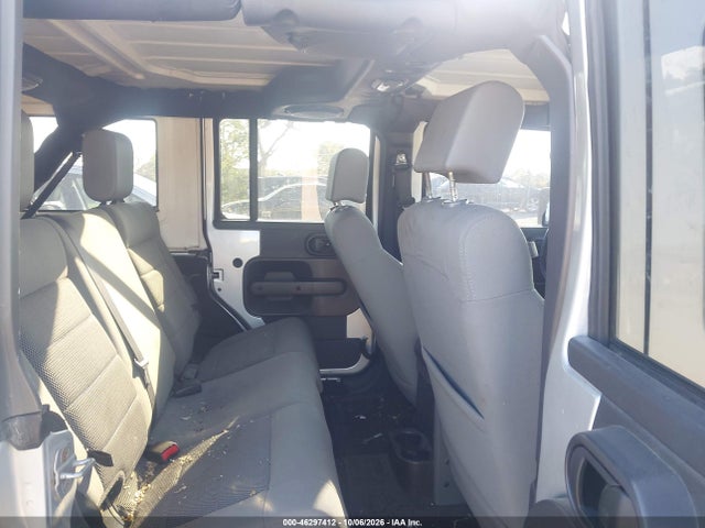 46297412 :رقم المزاد ، 1J4GA59138L653091 vin ، 2008 Jeep Wrangler Unlimited Sahara مزاد بيع
