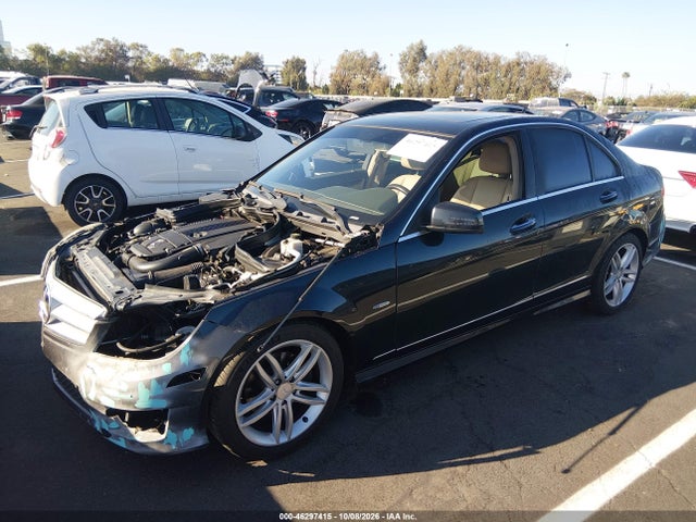 Продажа на аукционе авто 2012 Mercedes-benz C 250 Sport, vin: WDDGF4HB7CR197524, номер лота: 46297415