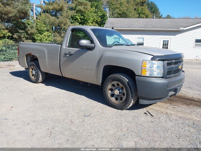 Auction sale of the 2008 Chevrolet Silverado 1500 Work Truck, vin: 1GCEC14X38Z137211, lot number: 46297456