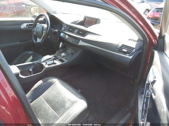 46297469 :رقم المزاد ، JTHKD5BH2B2011407 vin ، 2011 Lexus Ct 200h Premium مزاد بيع