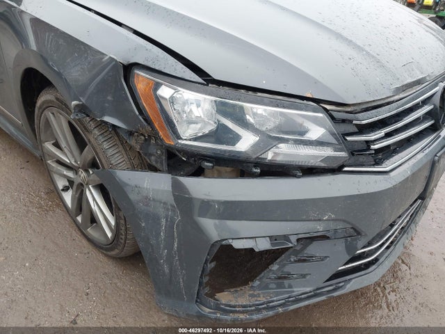 Продаж на аукціоні авто 2016 Volkswagen Passat 1.8t R-line, vin: 1VWAT7A34GC052556, номер лоту: 46297492