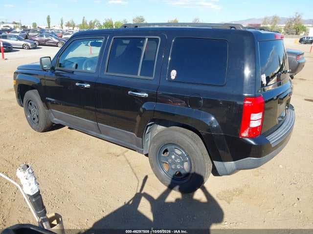46297508 :رقم المزاد ، 1C4NJPBA1GD527937 vin ، 2016 Jeep Patriot Sport مزاد بيع