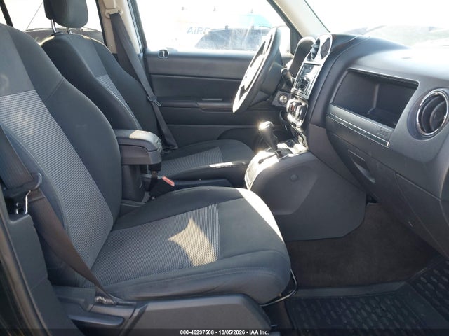 46297508 :رقم المزاد ، 1C4NJPBA1GD527937 vin ، 2016 Jeep Patriot Sport مزاد بيع