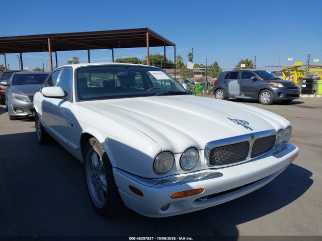 Продаж на аукціоні авто 1998 Jaguar Xjr, vin: SAJPX1840WC817226, номер лоту: 46297537