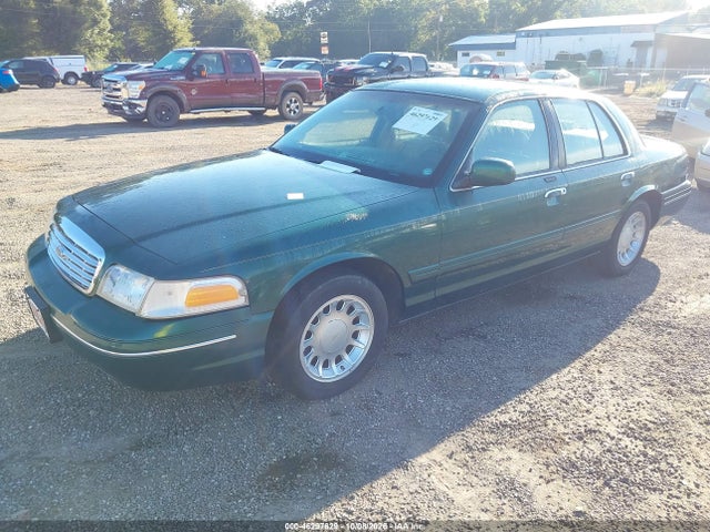 46297629 :رقم المزاد ، 2FAFP74WXYX117214 vin ، 2000 Ford Crown Victoria Lx مزاد بيع