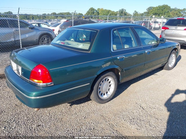 46297629 :رقم المزاد ، 2FAFP74WXYX117214 vin ، 2000 Ford Crown Victoria Lx مزاد بيع