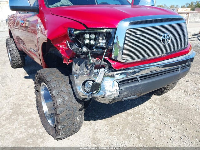 46297649 :رقم المزاد ، 5TFUW5F14DX285201 vin ، 2013 Toyota Tundra Grade 5.7l V8 مزاد بيع