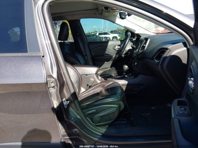 Продаж на аукціоні авто 2019 Jeep Cherokee Trailhawk 4x4, vin: 1C4PJMBN8KD261643, номер лоту: 46297707