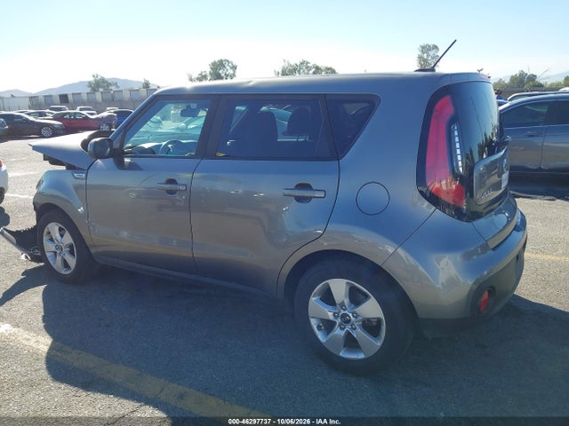 KIA Soul 2018 KNDJN2A2XJ7572414 Image 3
