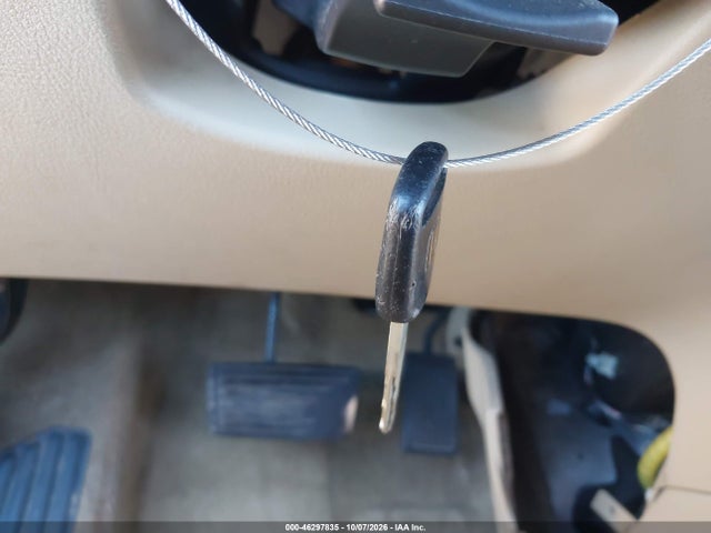 46297835 :رقم المزاد ، 5FNRL3H68AB048082 vin ، 2010 Honda Odyssey Ex-l مزاد بيع