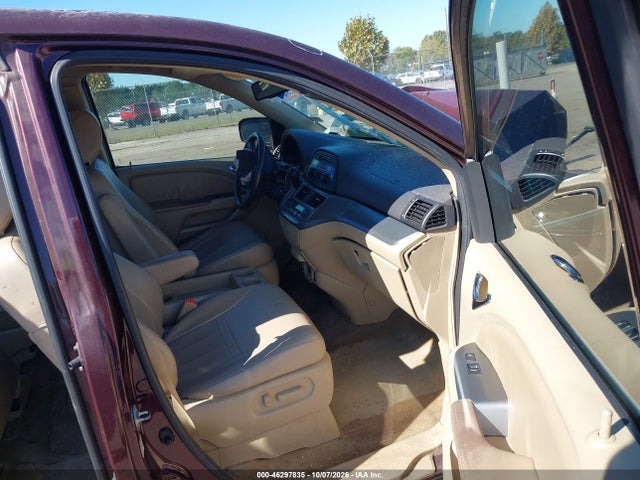 46297835 :رقم المزاد ، 5FNRL3H68AB048082 vin ، 2010 Honda Odyssey Ex-l مزاد بيع