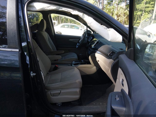 46297863 :رقم المزاد ، 5FNYF5H30JB004078 vin ، 2018 Honda Pilot Ex مزاد بيع