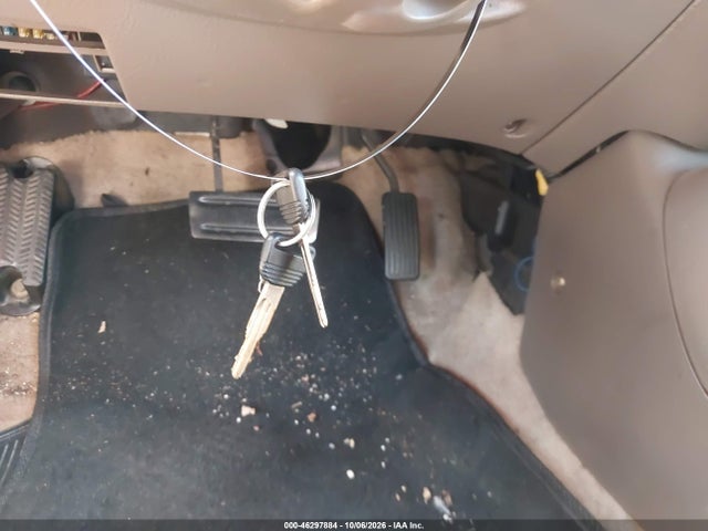 2000 Honda Civic Ex მანქანა იყიდება აუქციონზე, vin: 1HGEJ8647YL062843, აუქციონის ნომერი: 46297884