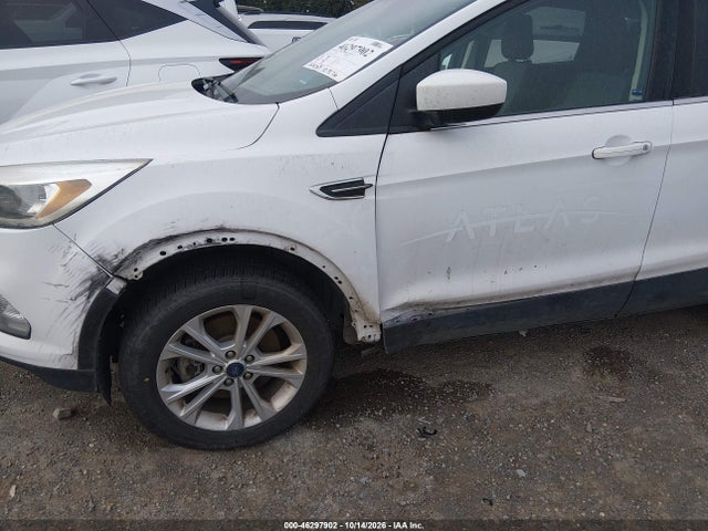Ford ESCAPE SE 2018 1FMCU9GD6JUD22484 Image 17