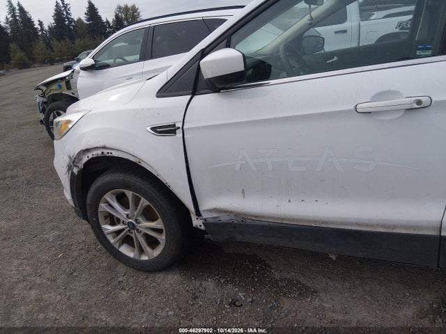 Ford ESCAPE SE 2018 1FMCU9GD6JUD22484 Image 18