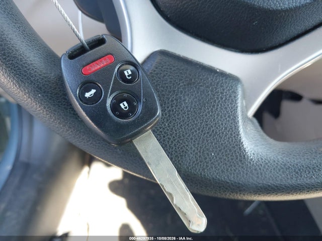2013 Honda Civic Hybrid მანქანა იყიდება აუქციონზე, vin: 19XFB4F2XDE204094, აუქციონის ნომერი: 46297935