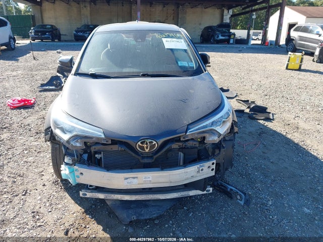 46297962 :رقم المزاد ، NMTKHMBX4KR088519 vin ، 2019 Toyota C-hr Xle مزاد بيع