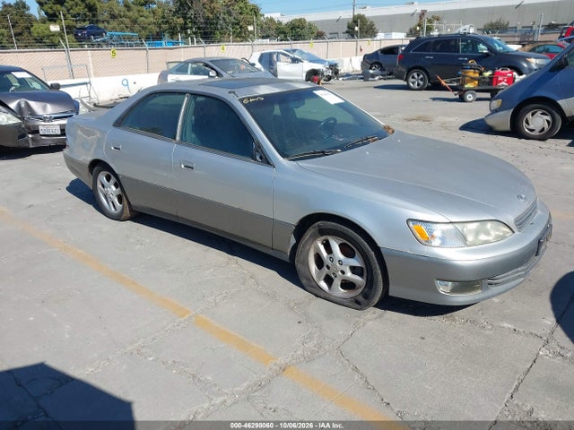 Продажа на аукционе авто 2001 Lexus Es 300, vin: JT8BF28G610324302, номер лота: 46298060