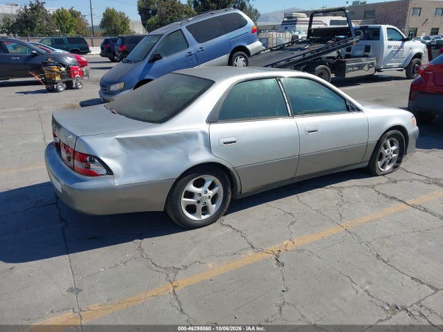 Продажа на аукционе авто 2001 Lexus Es 300, vin: JT8BF28G610324302, номер лота: 46298060