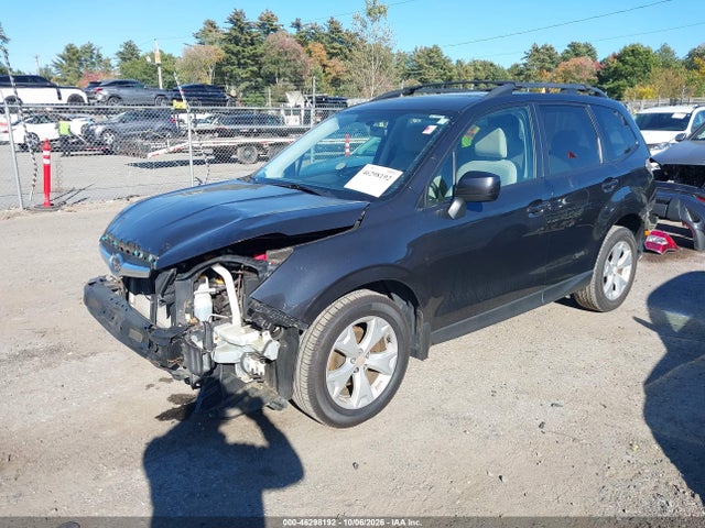 Subaru Forester 2.5i Premium 2015 JF2SJADC4FH836597 Image 2