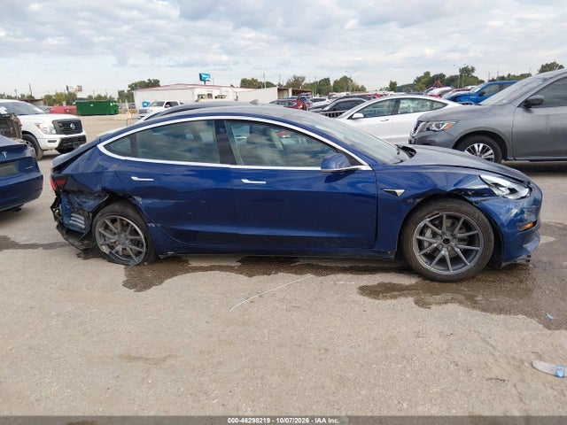 Продаж на аукціоні авто 2019 Tesla Model 3 Long Range/mid Range/standard Range/standard Range Plus, vin: 5YJ3E1EA5KF427099, номер лоту: 46298219