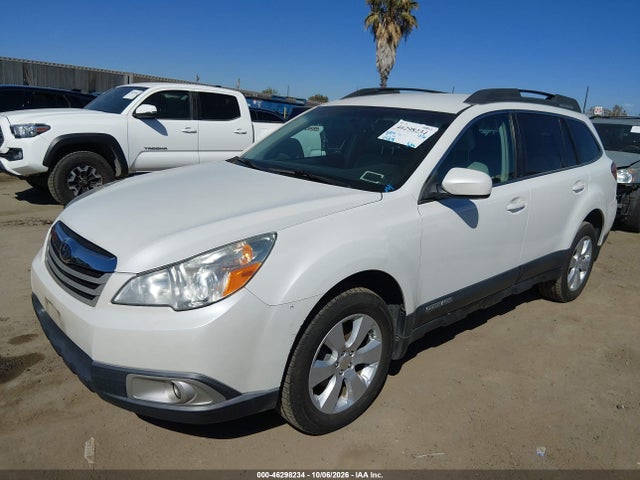 46298234 :رقم المزاد ، 4S4BRCCCXC3213073 vin ، 2012 Subaru Outback 2.5i Premium مزاد بيع
