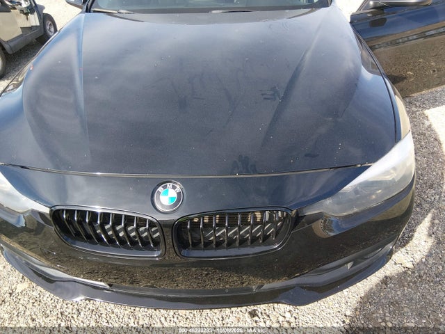 2016 Bmw 320i მანქანა იყიდება აუქციონზე, vin: WBA8A9C59GK617520, აუქციონის ნომერი: 46298293
