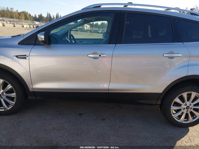 Продажа на аукционе авто 2017 Ford Escape Titanium, vin: 1FMCU9J97HUA51207, номер лота: 46298359