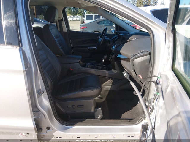 Продажа на аукционе авто 2017 Ford Escape Titanium, vin: 1FMCU9J97HUA51207, номер лота: 46298359