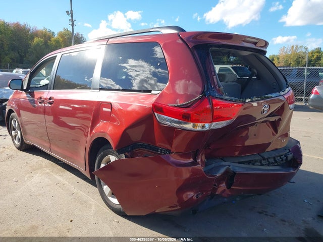 Продаж на аукціоні авто 2014 Toyota Sienna Le V6 8 Passenger, vin: 5TDKK3DC2ES519547, номер лоту: 46298387