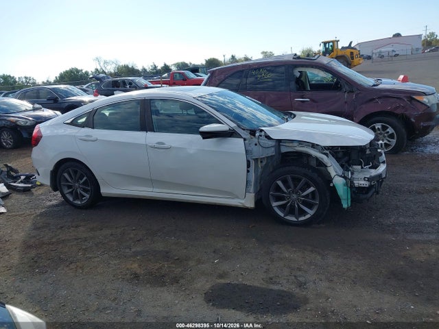 Продаж на аукціоні авто 2019 Honda Civic Ex, vin: 19XFC1F31KE015481, номер лоту: 46298395