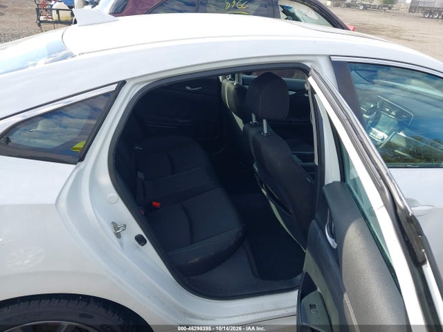 Продаж на аукціоні авто 2019 Honda Civic Ex, vin: 19XFC1F31KE015481, номер лоту: 46298395