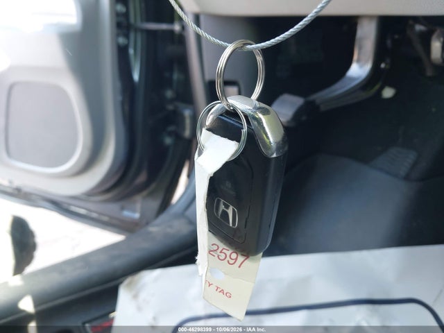 Продажа на аукционе авто 2016 Honda Pilot Ex-l, vin: 5FNYF5H51GB017271, номер лота: 46298399